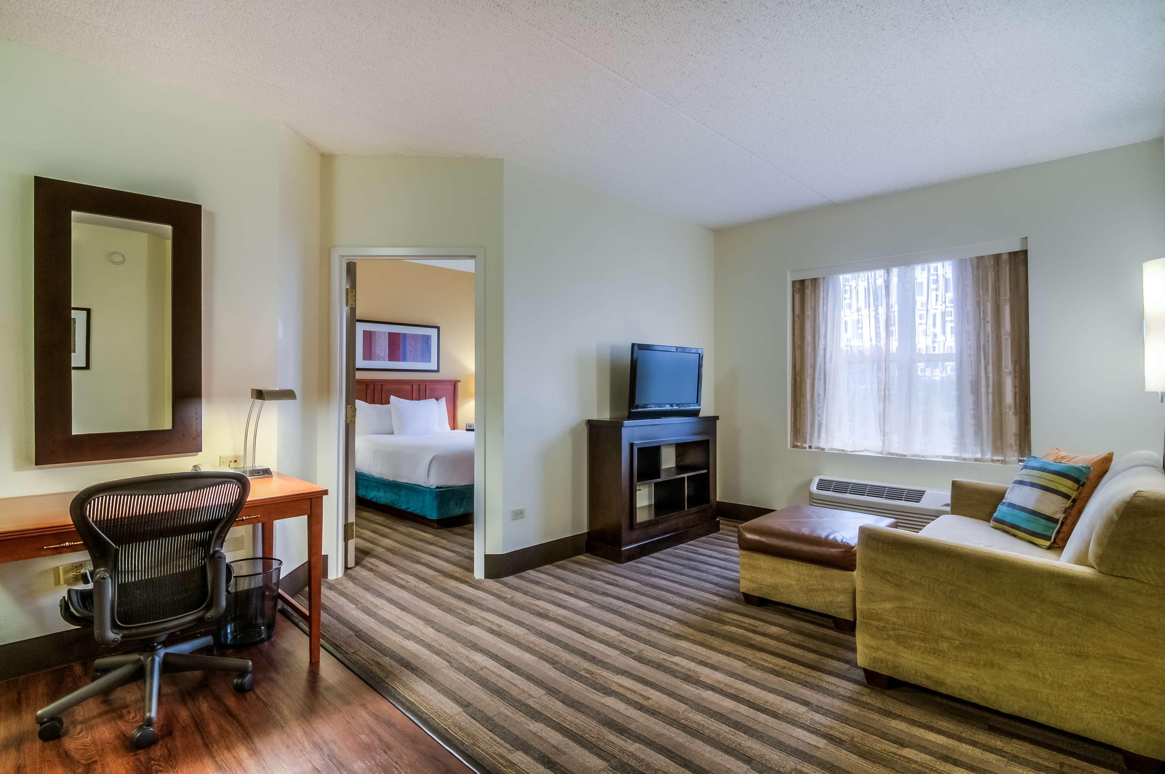 Отель Hyatt House Chicago Шаамбург Экстерьер фото