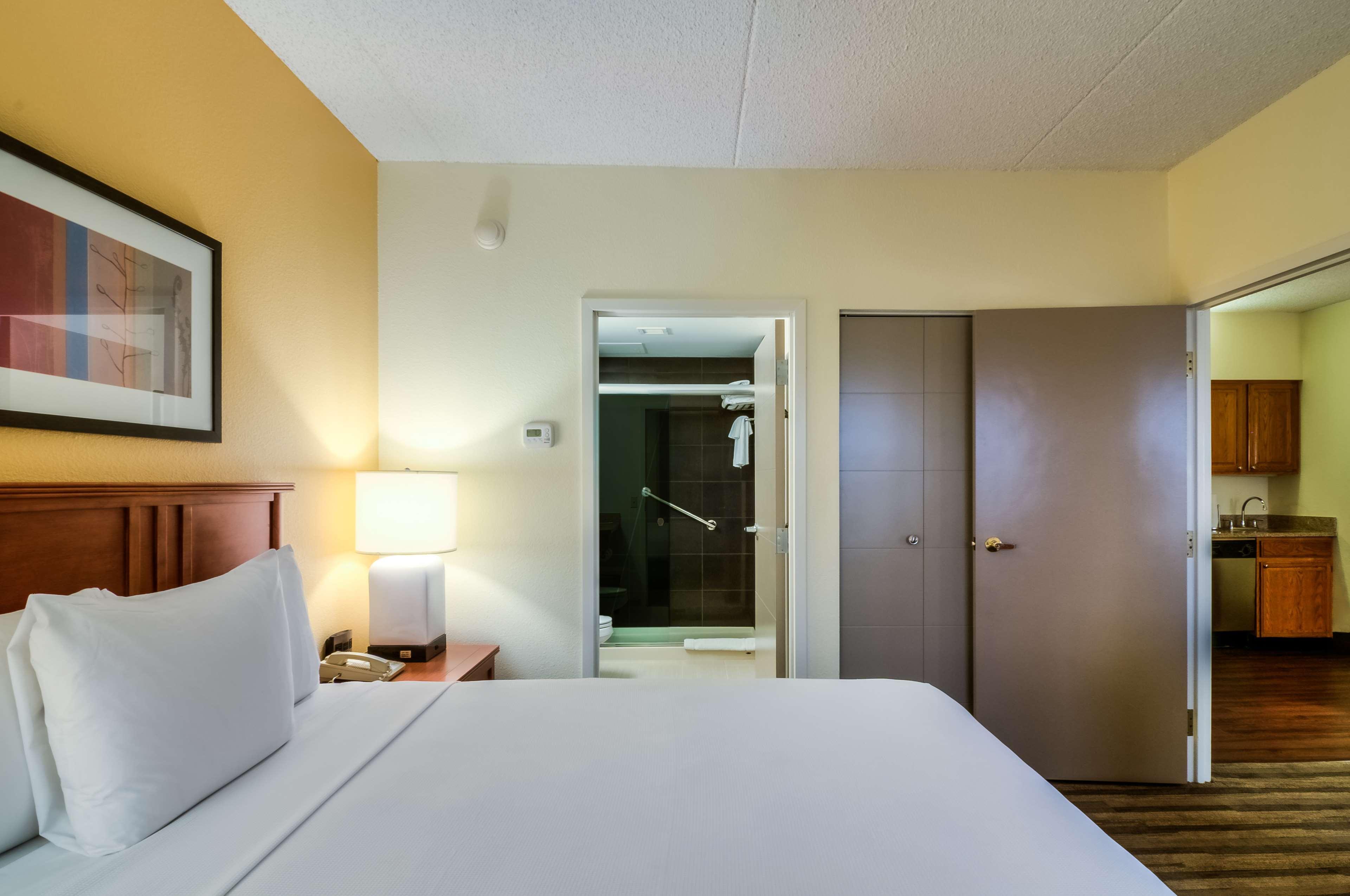 Отель Hyatt House Chicago Шаамбург Экстерьер фото